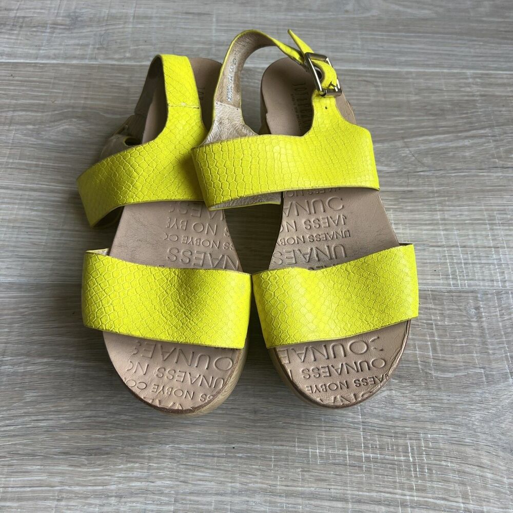 Joy & Peace Yellow Snake Skin Platform Sandals Sz 5.5 Shoes - Picture 3 of 7
